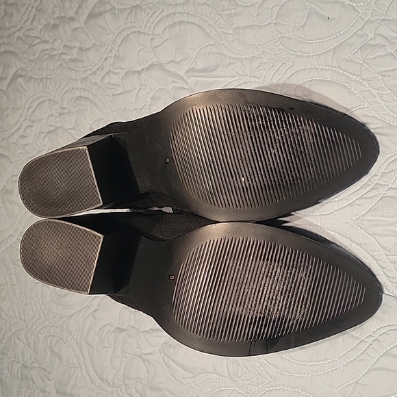 Steve Madden Ankle bootie,black,suede - Picture 3 of 3